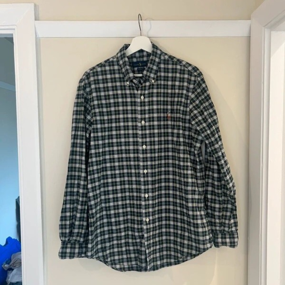 Classic Green Checkered Button-Down Shirt